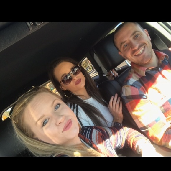 Meet your Posher, Sarah Catherine! - Picture 4 of 6